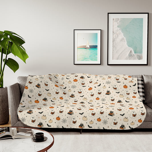Cozy Fall Throw for Cat Lovers